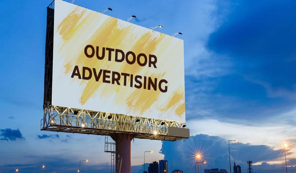 Why Outdoor Advertising Remains Relevant in the Digital Age